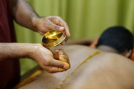 Sports kalari massage con masajista hindú barcelo