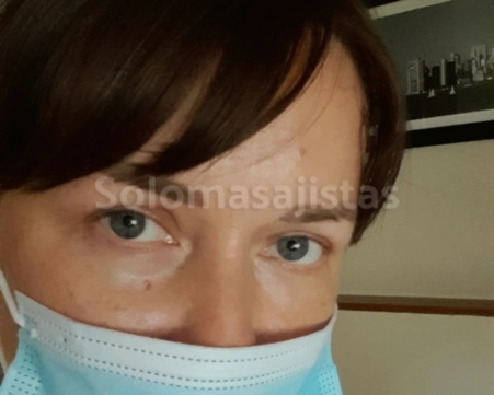 solomasajistas Masajes eróticos Almería Masajista titulada . Sesiones de 30-90min. Camilla 643965939