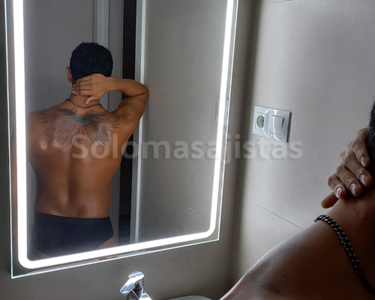 solomasajistas Masajistas masculinos Málaga Nuevo masajista masculino 611466781