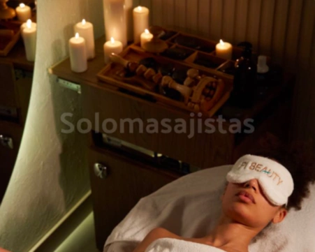 solomasajistas Estética y Belleza                     Terapeuta Holística  697704237
