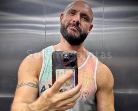 solomasajistas Masajistas masculinos Barcelona Masaje sensitivo para hombres 622148159