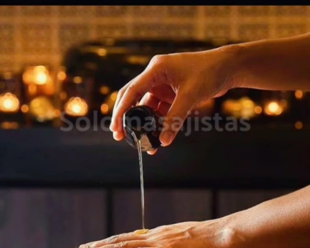 solomasajistas Masajes Terapéuticos                    Barcelona Terapeuta 611295805