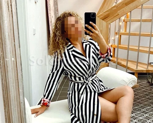 Masajista educada titulada  comprobable